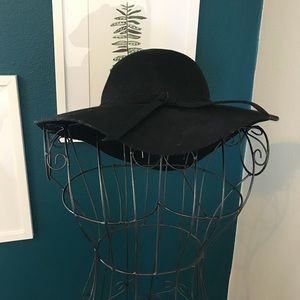 Fedora hat